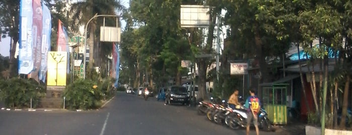 Kantor Walikota Jakarta Pusat is one of Tempat yang Disukai Tianpao.