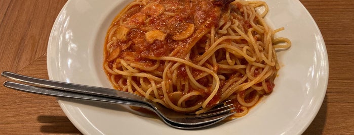 Capricciosa is one of ウーバーイーツで食べたみせ.