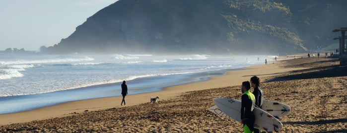 Playa de Zarautz is one of Euskadi.