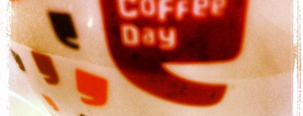 Café Coffee Day is one of Lugares favoritos de Marco.