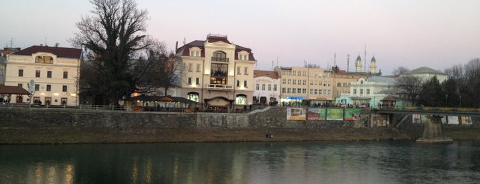 Kiev Embankment is one of октябрь 2013 - outdoors.