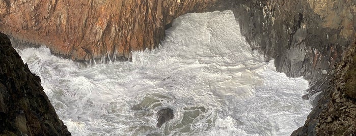 Devil's Cauldron is one of Oregon Coast.