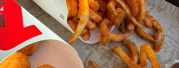 Arby's is one of The 15 Best Places for Chips in Anchorage.