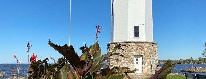 Lakeside Park Lighthouse is one of Lighthouses - USA.