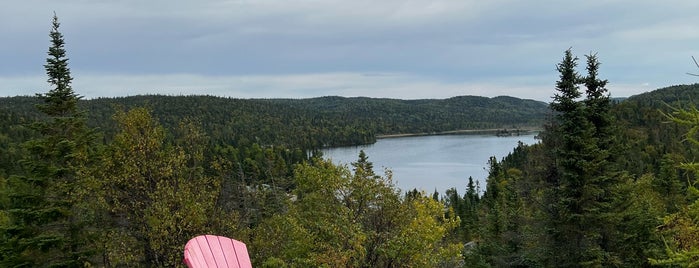 Pukaskwa National Park is one of Canada.