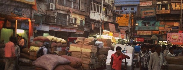 Sadar Bazar | सदर बाजार is one of Delhi Top Spots = Peter's Fav's.