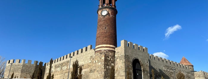 Erzurum Kalesi Saat Kulesi is one of Erzurum.