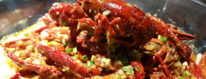 Crazy Crawfish is one of Kimmie's Saved Places.