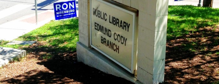 Edmund Cody Library is one of Ya es hora-Libera Tu Voz.