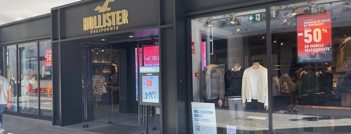 Hollister Co. is one of Barcelona.