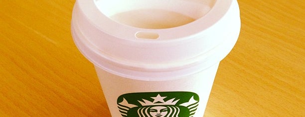 Starbucks is one of Johannesさんのお気に入りスポット.