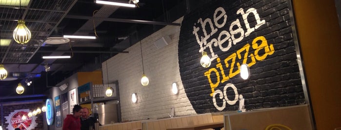 The Fresh Pizza Co. is one of Tempat yang Disukai Elliott.