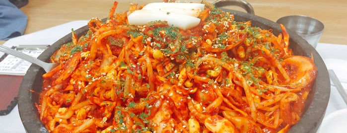 동서네낙지 is one of Lugares favoritos de henry.