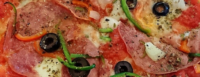 Pizzeria CARROZZE is one of 本郷で食べる.