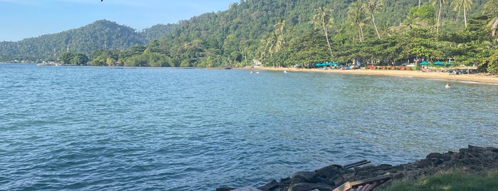 Lisca Beach is one of Koh Chang.