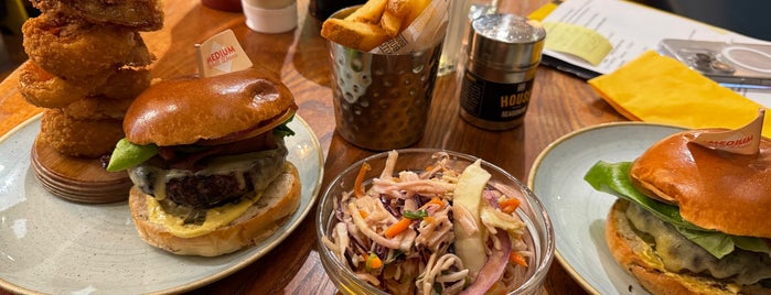 Gourmet Burger Kitchen is one of London Adventures.