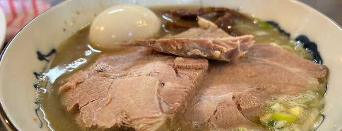 室蘭ラーメン 雷文 is one of 極みラーメン部.