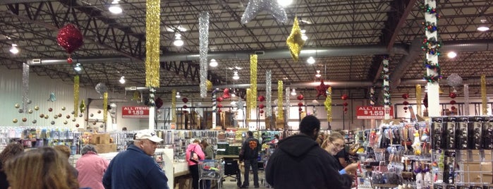 Darlington Holiday Warehouse is one of Possible places to visit??.
