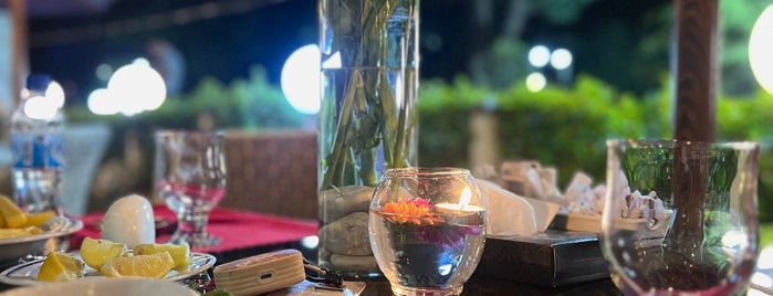 Rose Restaurant | رستوران رز is one of Places I Went.