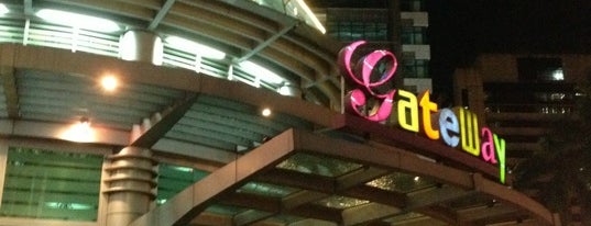 Gateway Mall is one of Shank 님이 좋아한 장소.