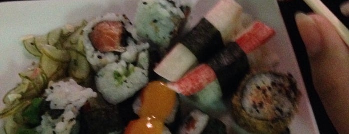 Rafa Sushi is one of lugares.