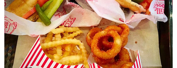 Portillo's is one of Chicago: Favorite Grub.