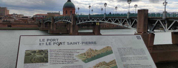 Pont Saint-Pierre is one of Toulouse.