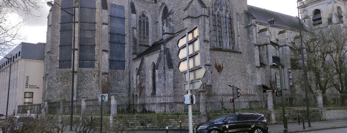 Église Saint-Euverte is one of Orléans.