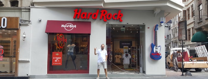 Hard Rock - Rock Shop Istiklal Caddesi is one of Hard Rock (closed).