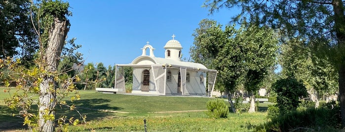 Γαλάζια Ακτή is one of Νέα Μάκρη.