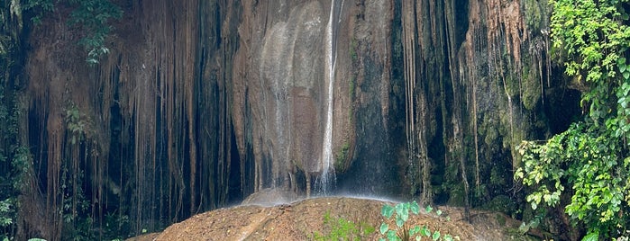 Phu Sang Waterfall is one of พะเยา แพร่ น่าน อุตรดิตถ์.