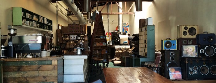 Bow Truss Coffee Roasters is one of Chicago.