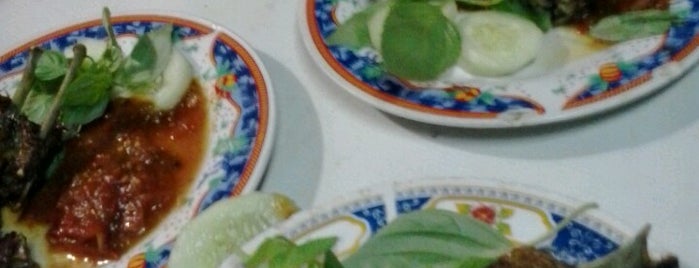 RM Dapur Bebek is one of Favorite Food.