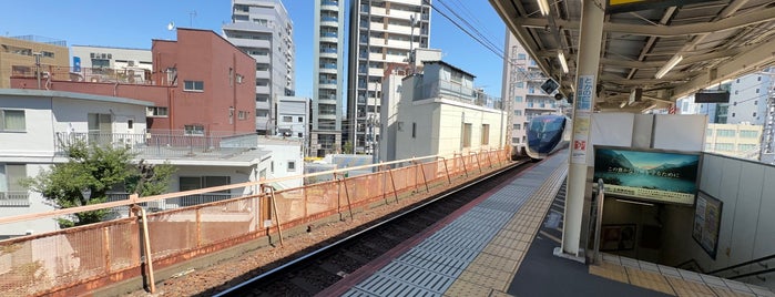 Shim-Mikawashima Station (KS03) is one of Keisei Main Line.