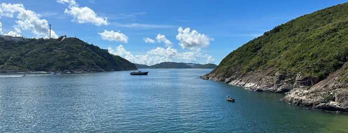 Aberdeen Rock (Ap Lei Pai) is one of HK hikes & trails.