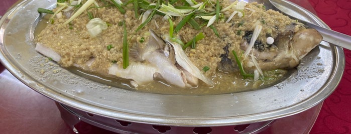 4条1鱼头 is one of Puchong Food.