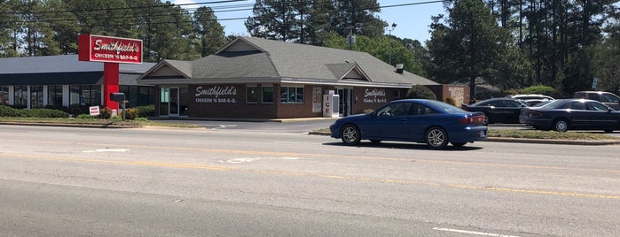 Smithfield's Chicken 'N Bar-B-Q is one of BBQ Joints.