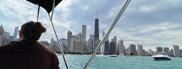 Burnham Park Yacht Club is one of Chicago.
