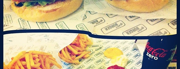 Mano Burger is one of Tempat yang Disukai ᴡ.