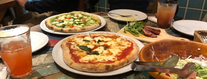 Pizzeria FUNICLI FUNICLA is one of 三田ごはん.