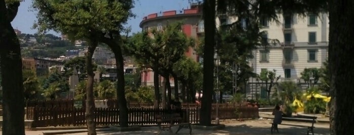 Piazza Saverio Mercadante is one of Lugares favoritos de Salvatore.