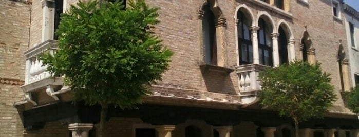 Circolo de I Antichi is one of Orte, die Salvatore gefallen.