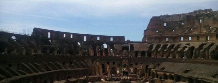 Colosseo is one of Tempat yang Disukai Salvatore.