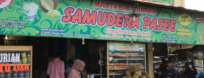 Martabak Durian SAMUDERA PASE is one of Ikaya's vacation n kind weird place.