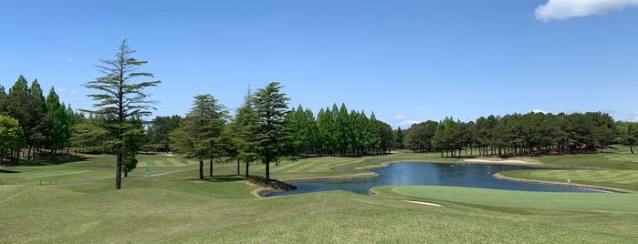 静ヒルズカントリークラブ is one of ゴルフ場(茨城).
