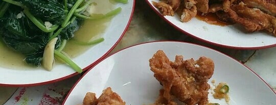 Restaurant Chai Li 财利咖啡室 is one of Top picks for Kampar Good Food.