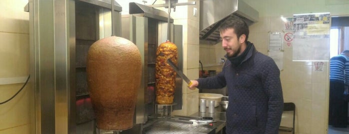 Istanbuł Kebap is one of Pawelさんのお気に入りスポット.