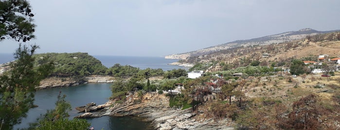 Αρχόντισσα is one of Lieux qui ont plu à Deniz.