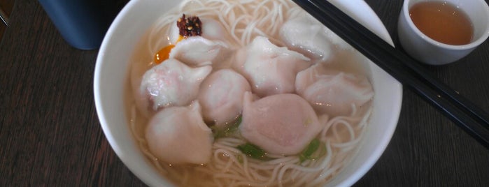 Shanghai Dragon Dumpling House is one of Miaさんのお気に入りスポット.