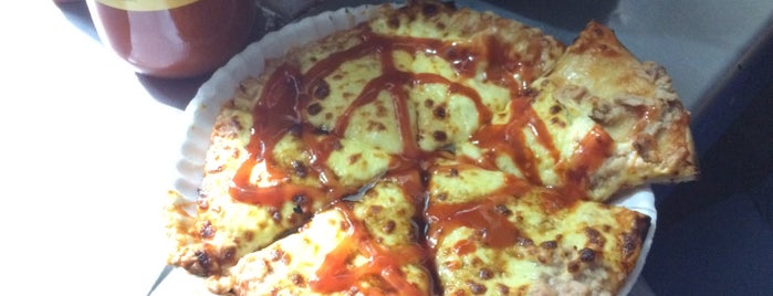 Pizzas Oriental is one of Suitens 님이 좋아한 장소.